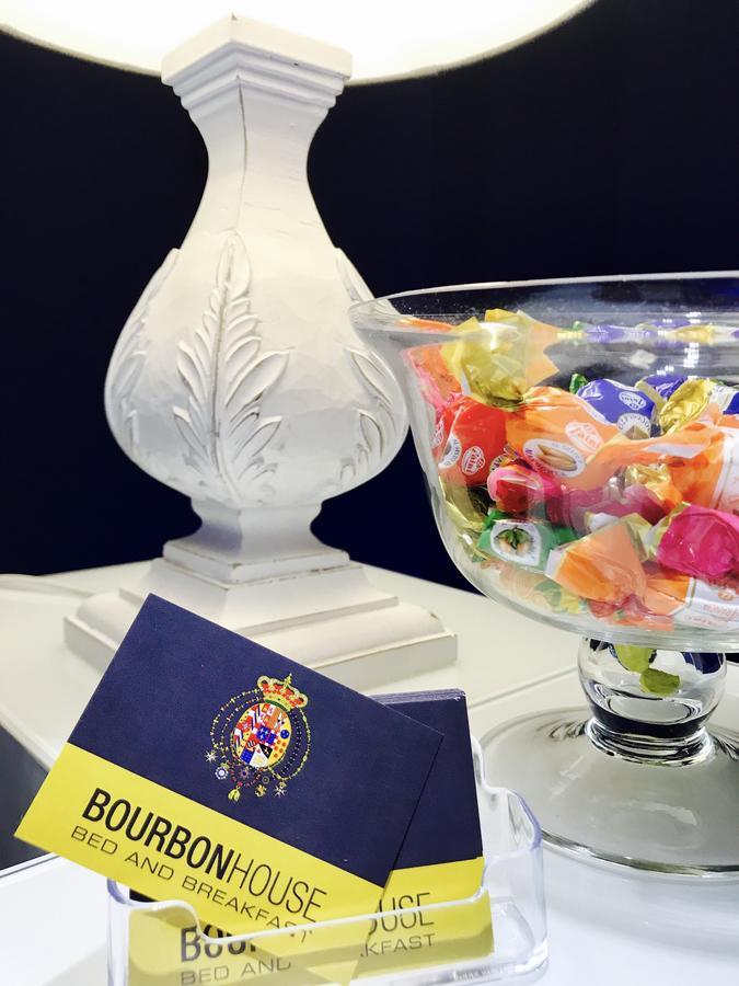Bourbon House Bed & Breakfast Napoli Ngoại thất bức ảnh