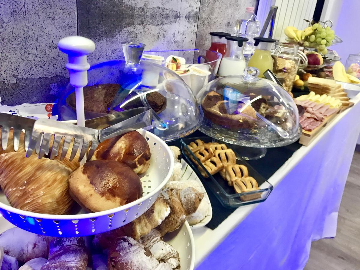 Bourbon House Bed & Breakfast Napoli Ngoại thất bức ảnh